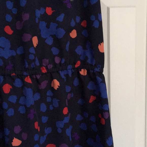 Loft Dress - Picture 3 of 4